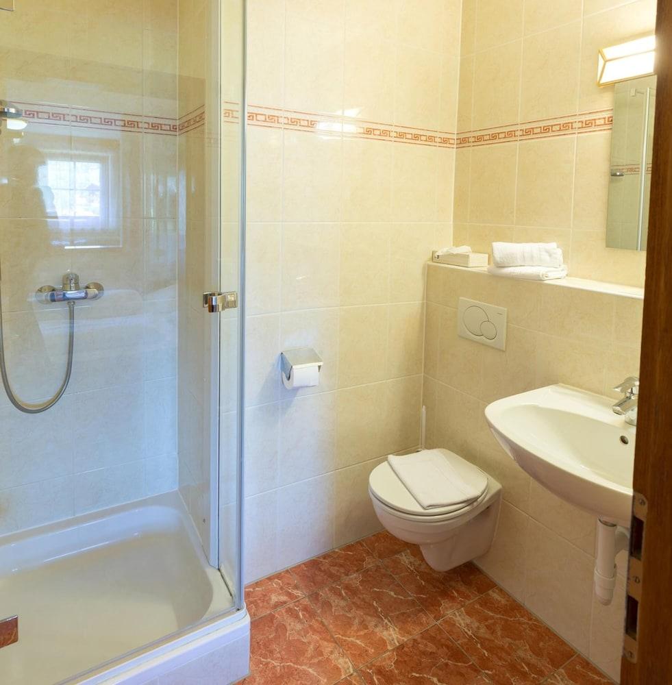 Hotel Simmerlwirt Niederau Bagian luar foto