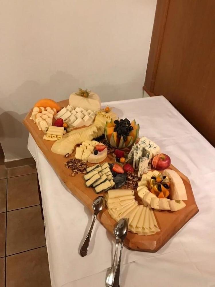 Hotel Simmerlwirt Niederau Bagian luar foto