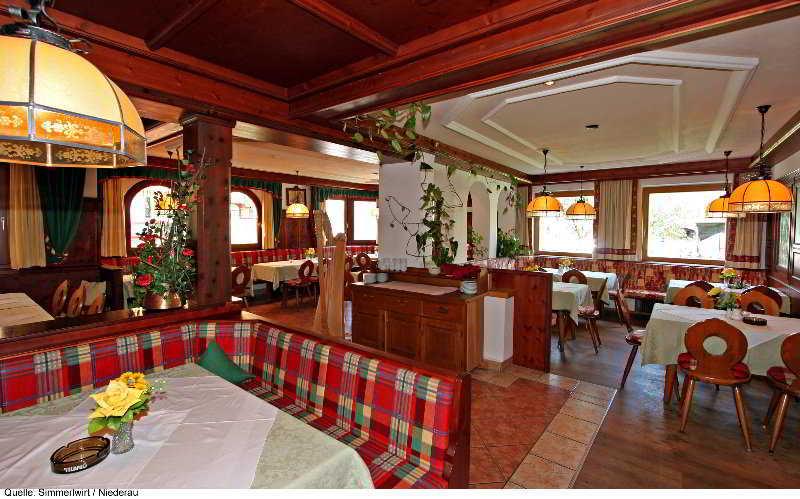 Hotel Simmerlwirt Niederau Bagian luar foto